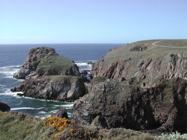 la côte découpée de Cléden-Cap-Sizun